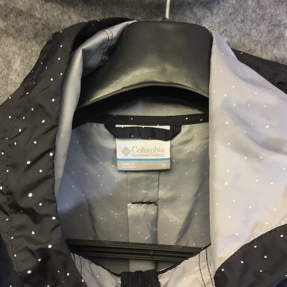 Columbia Women Black Nylon Windbreaker Lighweight Rain jacket water repellant - Picture 6 of 10